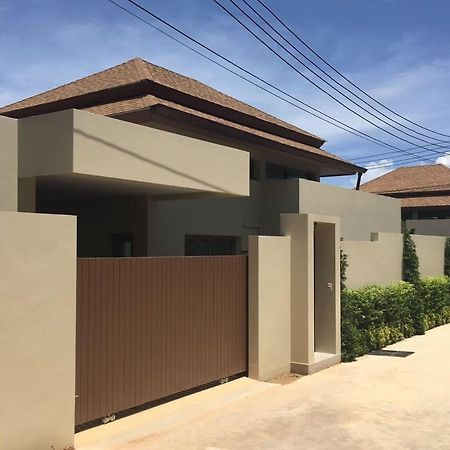 Shanti Villas X Monthstayz Thailand Rawai Extérieur photo